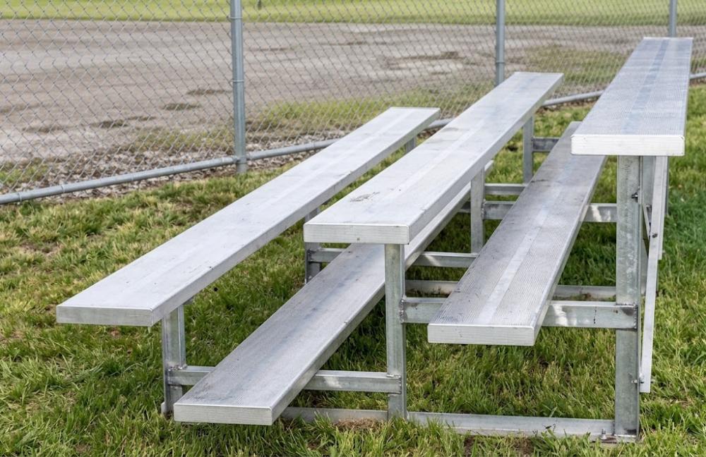 Standard Height Bleacher -3-row 21ftL -Single Footplank Galvanized Steel Frames